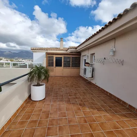Terraza Y Piscina - Koti - ático Margarita Fuengirola